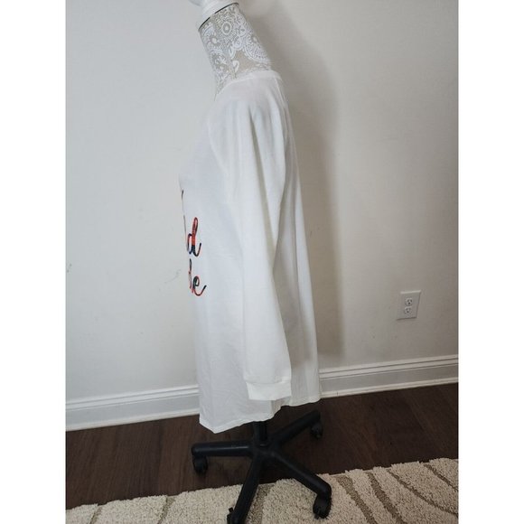 Women’s Long Sleeve Baby It’s Cold Outside T-Shirt Pajamas Medium - Picture 5 of 6